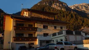 Ferienhaus Zentral, Pettneu Am Arlberg